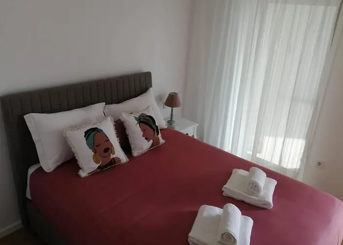 Cais De Apresentacao No Coracao De *